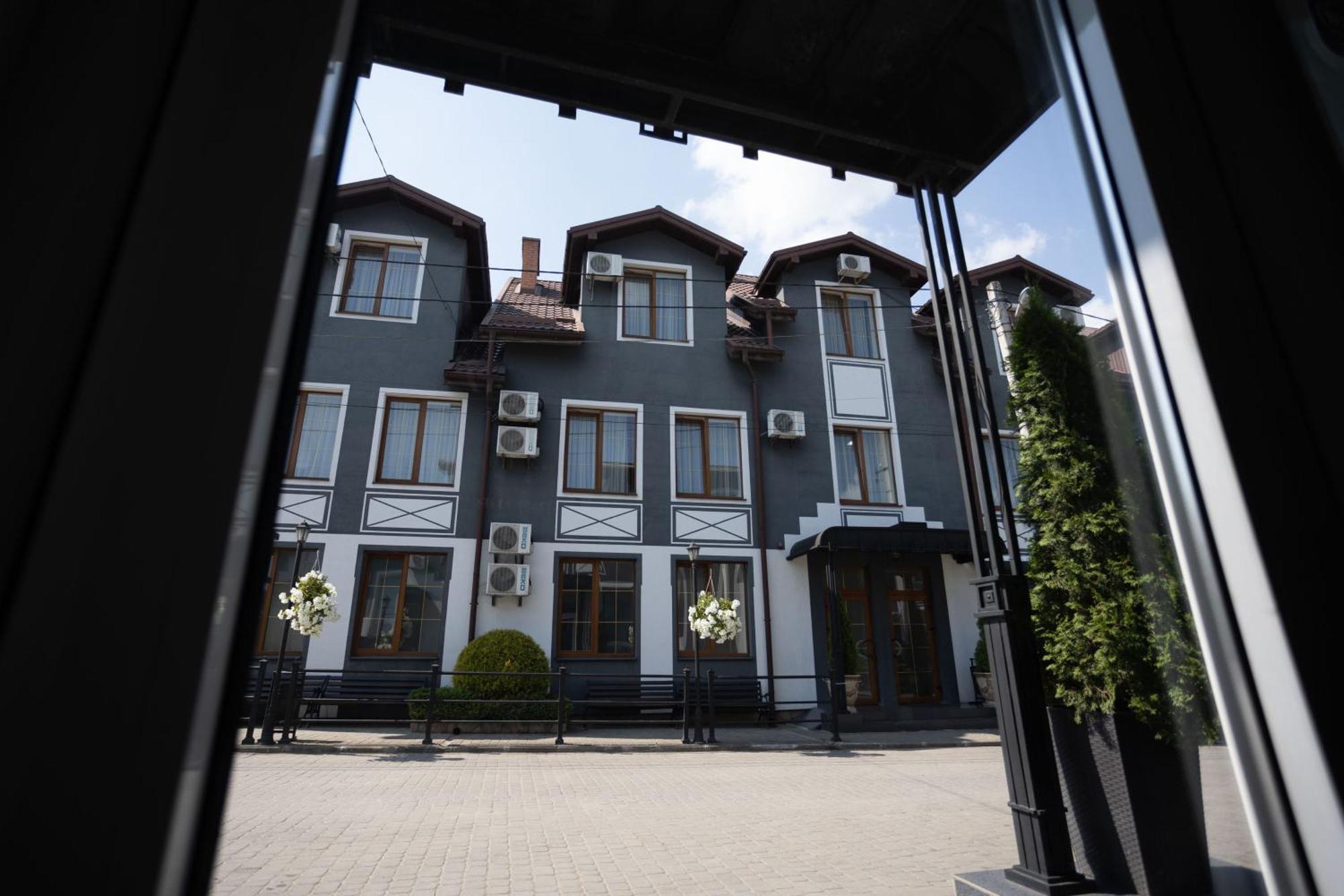 Hotel Kopa - Žovkva Esterno foto
