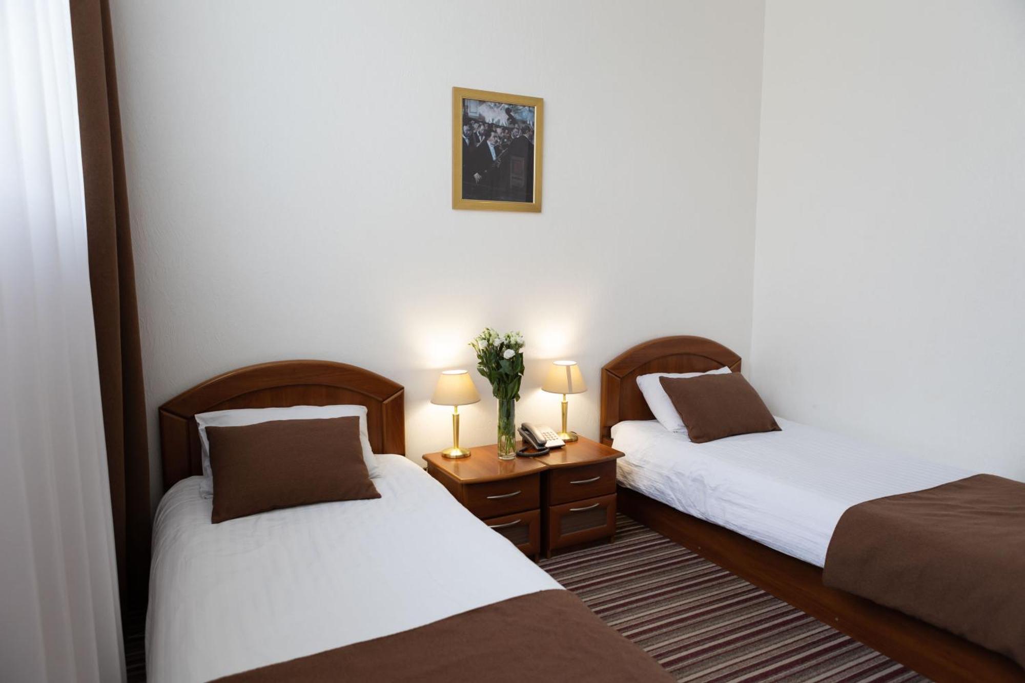 Hotel Kopa - Žovkva Esterno foto